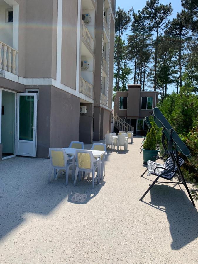 Gala Hotel Урекі Екстер'єр фото
