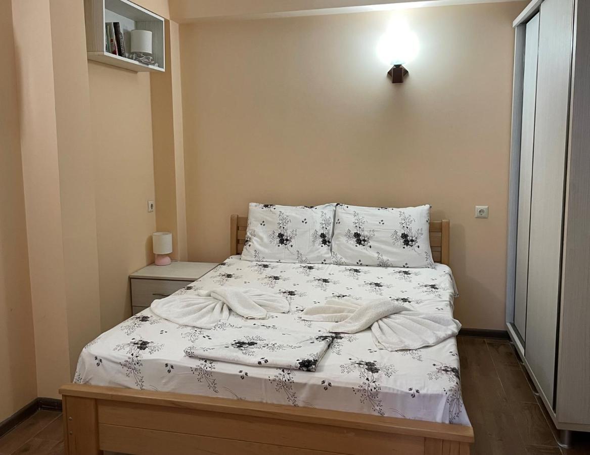 Gala Hotel Урекі Екстер'єр фото