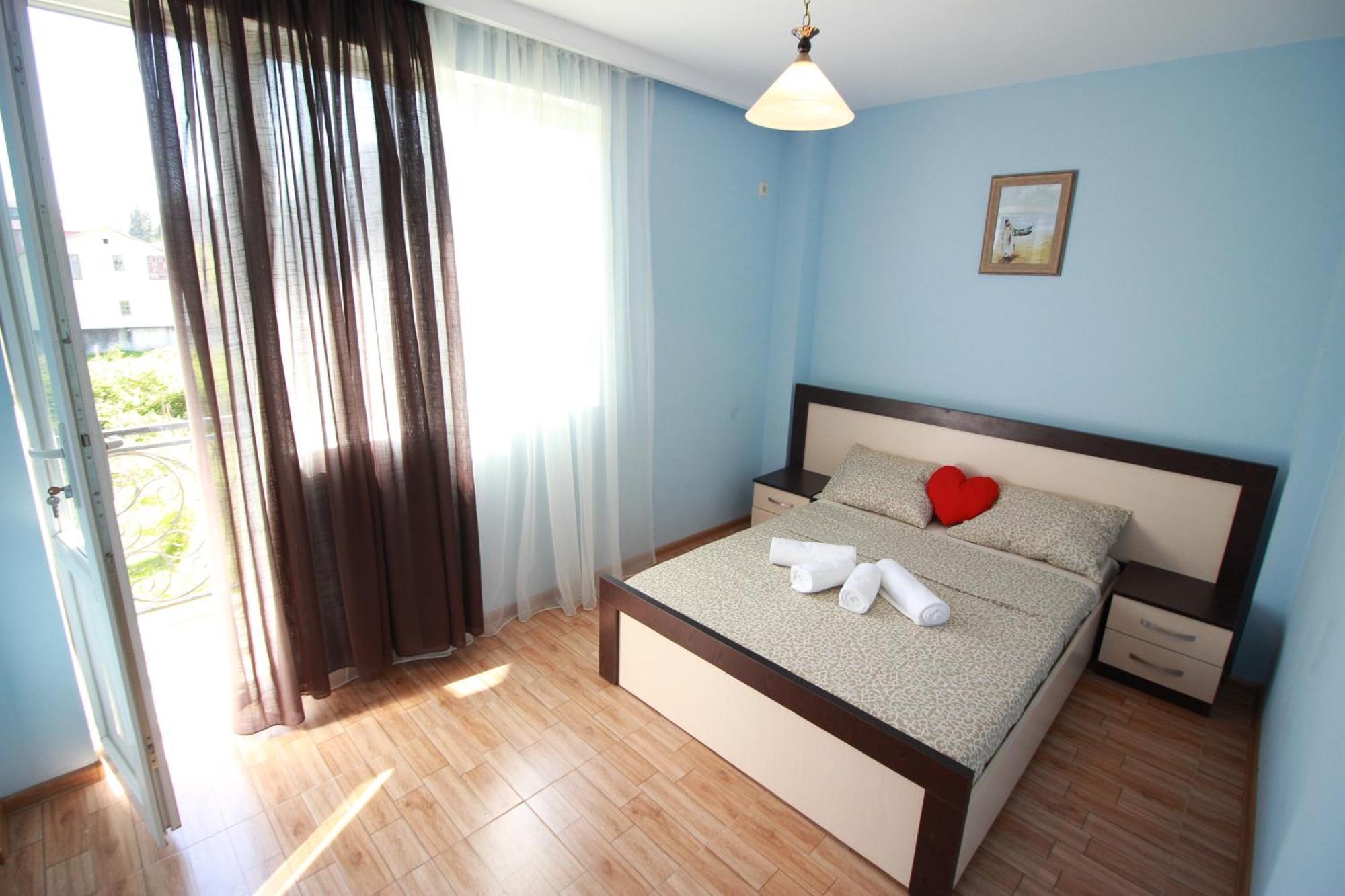Gala Hotel Урекі Екстер'єр фото