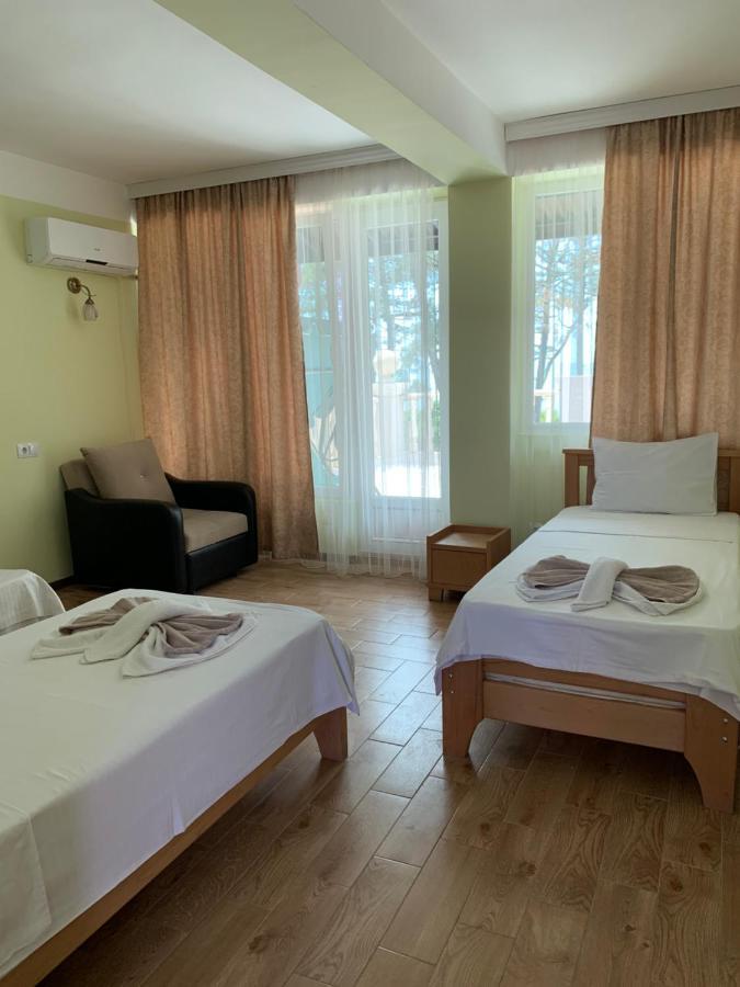 Gala Hotel Урекі Екстер'єр фото